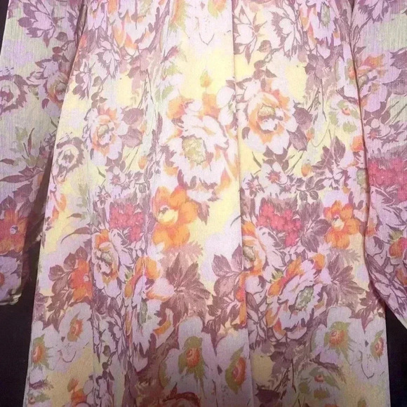 Rewind Juniors Women’s Floral Cold Shoulder Cut Out Dress - Picture 2 of 15